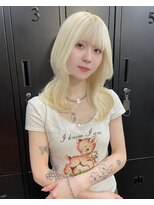 ジーナ(XENA) 顔型別ヘアスタイル特集　ホワイトブロンド