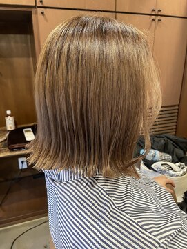 穀雨(Kokuu) 美髪/つや髪/ボブ/ミディアム/レイヤー/弥富