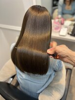 ウィステリア アネックス 銀座(WISTERIA ANNEX) オリーブベージュ/ULTOWAトリートメント/髪質改善カラー/東銀座