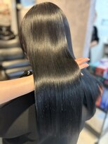 エルバイラビス 大宮(elu by lovis)&nbsp;《鈴木茉奈》縮毛矯正/髪質改善/うる艶髪/大宮