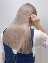 アッシュタカサキ(ash takasaki)&nbsp;ブリーチカラーミルクティーベージュ韓国風くびれヘア秋カラー