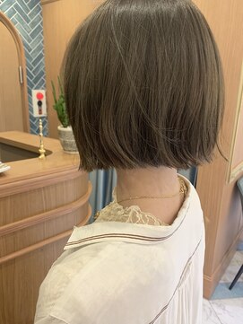 ロンドフルール 大宮東口(Lond fleur) 【Lond fleur 石畑結華】切りっぱなしミニボブ