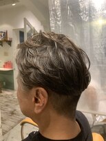 アズーア ヘアーアンドスパ(azure hair&spa) メンズ　ツーブロパーマ　黒髪