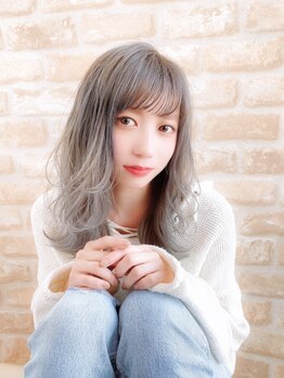 リリー(Lily)の写真/《CUT(シャンプーブロー込)¥2900》お得に可愛くなりたいってよくばり？その願いLilyが叶えます♪