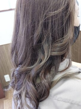 ヘアアンドスパ アイリス hair&spa Iris 【南鳩ヶ谷1分☆30代からの本格サロン】ロングレイヤー