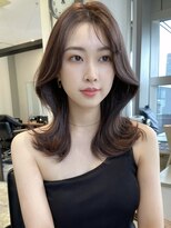 フォンズ(FONS)&nbsp;大人可愛いくびれヘア 顔まわりカット ツヤ髪ラベンダーブラウン