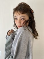 シイ(SIE)&nbsp;クリーミーベージュ