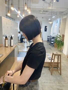 クラフト ヘア デザイン(CRAFT HAIR DESIGN) パツっとミニボブ