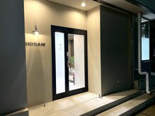 リディアム(RIDEAM)