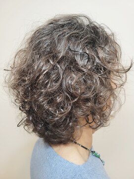 松本平太郎美容室 国立店 ソフトカーリー×クリープパーマ/30代40代50代60代