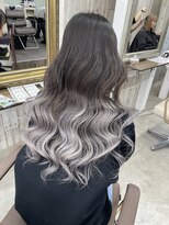 リノート バイ エゴル 名古屋(LINOET by ENGOL)&nbsp;【LINOET名古屋】手島カミラ　シルバーグラデーション