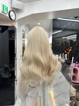 ラピス 渋谷本店(Lapis) ホワイトブロンド/外国人風/シールエクステ/髪質改善