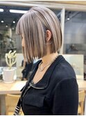 ハイトーン切りっぱなしショートボブミルクティーピンクベージュ