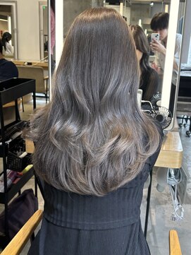 ウェイズトウキョウ 新宿店(Ways TOKYO) ニュアンスレイヤー×褒められ率100%な“マロベージュカラー