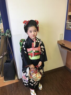 ヴァンセン(vincennes) 七五三　着付け　ヘアセット　メイク [北品川/美容室ヴァンセン]