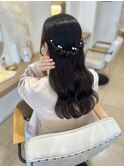 ハーフアップ　ねじりハーフ　お呼ばれヘア