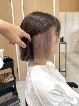 ジジ インターパーク 宇都宮(Gigi) イヤリングカラーをミルクティーに！