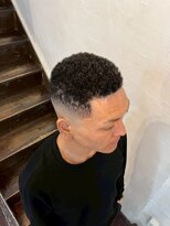 ビーバイエイトジェンツ(Bee by EIGHT GENTS)&nbsp;波巻きツイストスパイラル/リバースセンターパート/心斎橋