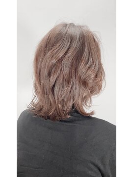 クオリス 赤塚店(QUALIS) 20代30代大人かわいい/ピンクベージュ/ブリーチ/ダブルカラー