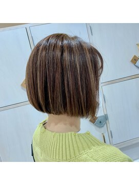 エルフ(elf) ベージュ×ハイライト カーキベージュ