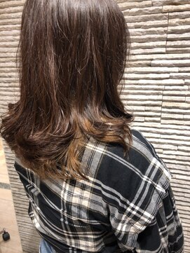 ビスイル 秋葉原店(Vis ill) インナーカラー/イヤリングカラー/フェイスフレーミングカラー