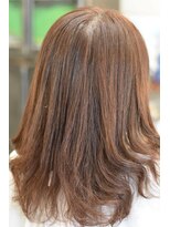 パーマ屋カラフル&nbsp;ストレートとデジタルパーマで扱いやすく