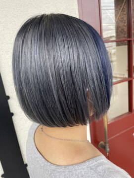 ヘアルーム ウキ シルバーボブ