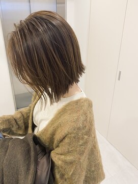 ネリー 銀座(NERIE) 美髪合わせカット グレージュカラー大人かわいいミニボブ