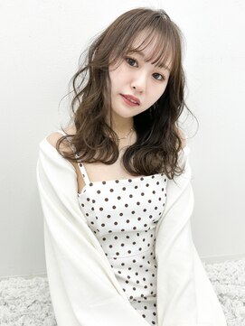 アンリ(Anli) 【Anli☆岩瀬萌】ヘーゼルアッシュ ウェーブミディ ゆるふわ