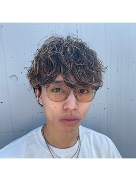 フィフス 渋谷(fifth) 波巻きスパイラルパーマツイストスパイラルハイライトカラー渋谷