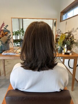 ツキ(TSUKI) レイヤー×アッシュ