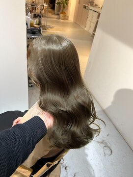 ロエ 恵比寿 代官山(ROE) オリーブベージュ　マチルダボブインナーグレージュ前髪