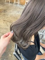 ウィークエンド(WEEKEND)&nbsp;ブリーチ+カット+トリートメント【￥23900】