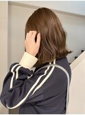 大平/切りっぱなしボブミディアムゆる巻きオリーブベージュ20代