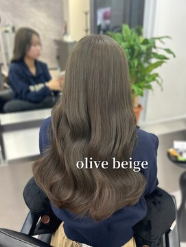 アルドーレフィエロ シンサイバシ(Ardore fiero shinsaibashi) ブリーチなしカラー☆オリーブベージュ【小山田繭】