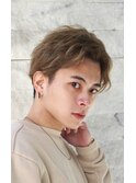フェザーショート刈り上げツーブロックセンターパート