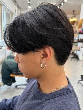 フゥ 宇都宮(FeU) 栃木メンズパーマメンズカットセンターパートメンズマッシュ緩め