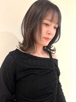 セブンベルベット(7 Velvet)&nbsp;透明感グレージュミディアムレイヤー