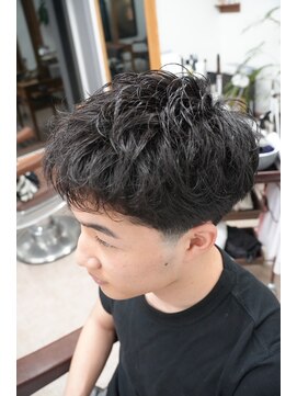 フェルト(FELT) ピンパーマ×ローフェード