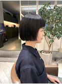 内巻き　ボブ　ミニボブ　顎ラインボブ　青山　切りっぱなしボブ