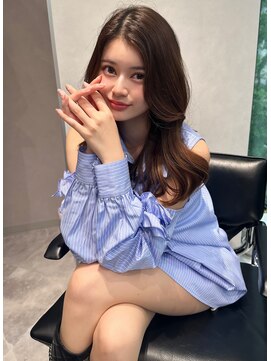 レーヴバイキートス(REVE by kiitos) 【REVE】色っぽ大人可愛いかきあげバング/柔らかく動くゆる巻き