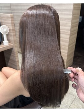 アッシュ 二子玉川店(Ash) 細毛の方の為のからまない髪質改善ココアブラウン