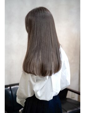 アリー 原宿 表参道(ALLY) ALLY宍戸　髪が柔らかく見えるショコラグレージュが人気