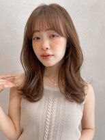 アグノス 青山(Agnos) 大人ガーリーダークアッシュミディアムレイヤーカット小顔 1/5