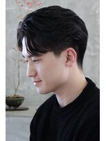 にもう&nbsp;メンズフェザーパーマ/センターパート/刈り上げ/メンズショート