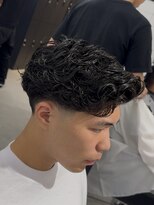 グルーマーズクレッジ 渋谷店(GROOMER/S CREDGE) テーパーラルフカール ラフカール フェード