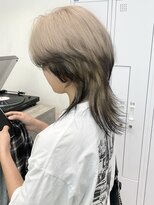 ダブルトーキョー シブヤ(W-TOKYO SHIBUYA)&nbsp;ウルフカットレイヤーカットハッシュカットハイトーンブリーチ