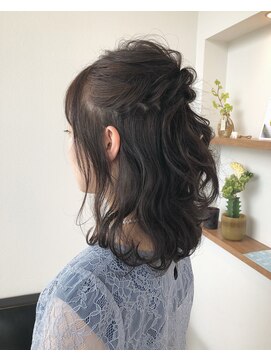 リフ(RIFF) ふんわりハーフアップセット♪