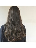 Liberte銀座 大人ツヤ髪×ミオリーブベージュ