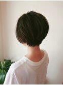 ダークブラウン×丸みショート